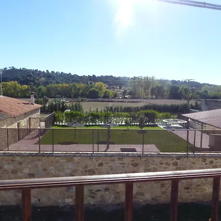 Rural Montesa San Pelayo de Guareña