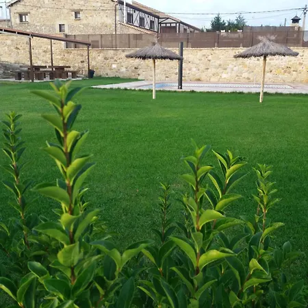 Rural Montesa * San Pelayo de Guareña