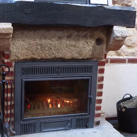 Rural Montesa San Pelayo de Guareña