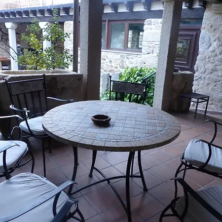 Rural Montesa San Pelayo de Guareña