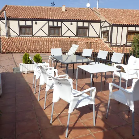 Country house Rural Montesa San Pelayo de Guarena