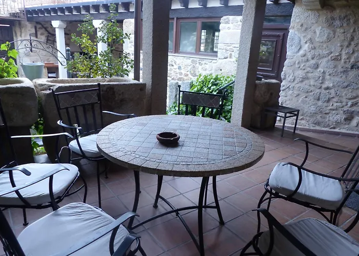 Rural Montesa San Pelayo de Guareña